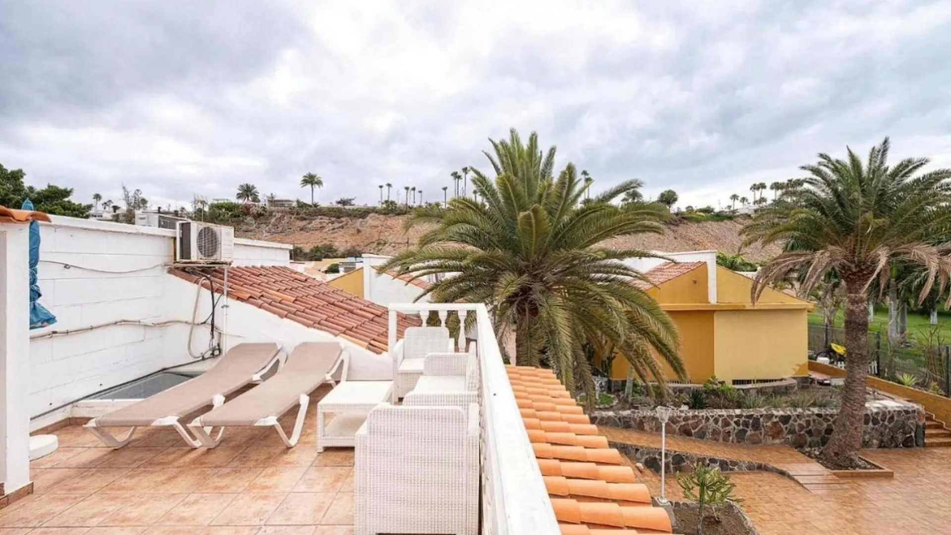 מלון מספאלומס Elegant Bungalow,Views,Swimming Pool,Golf Camp